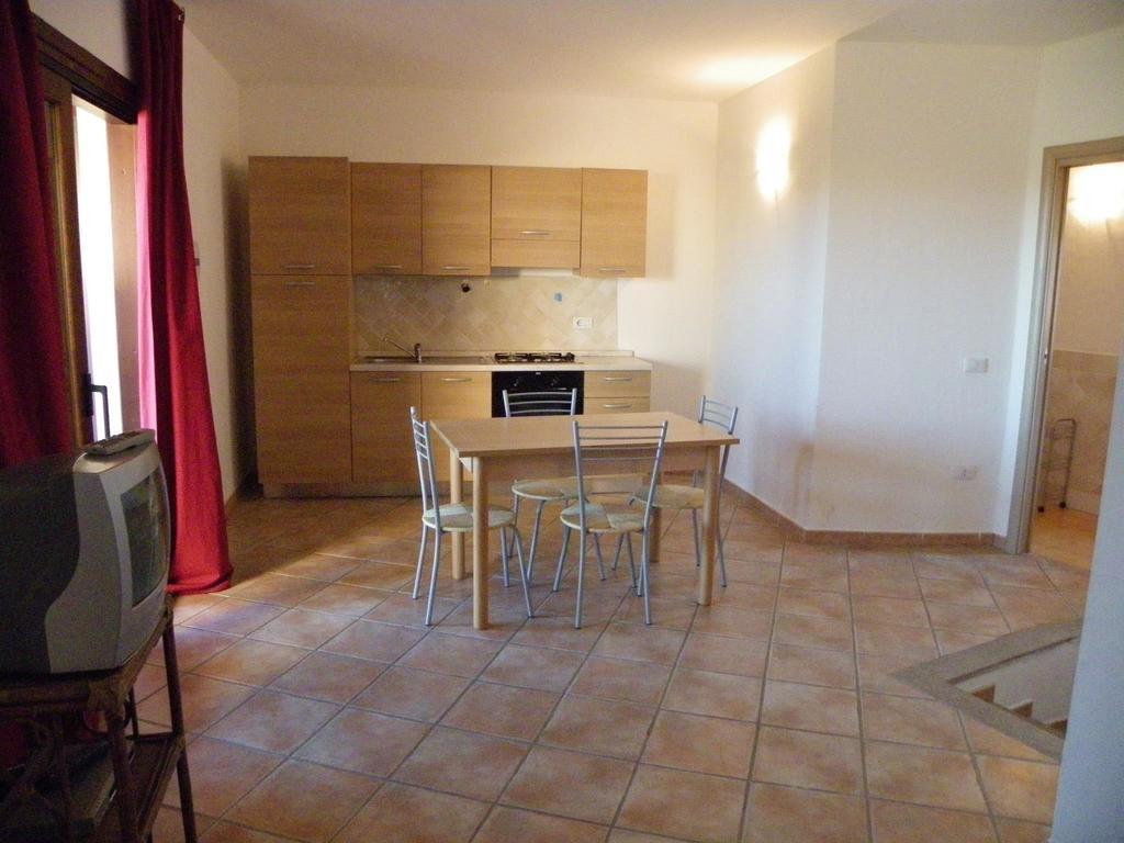 Sardinya Holiday Apartments Olbia Habitación foto
