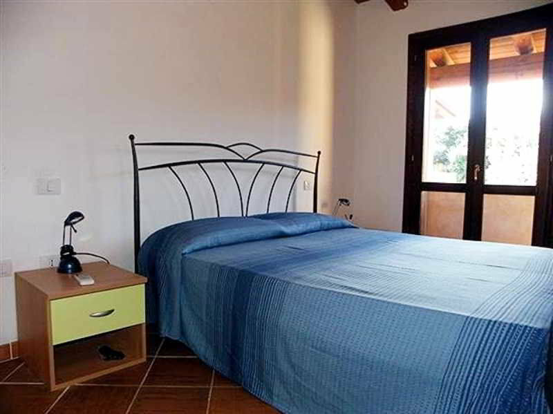 Sardinya Holiday Apartments Olbia Exterior foto