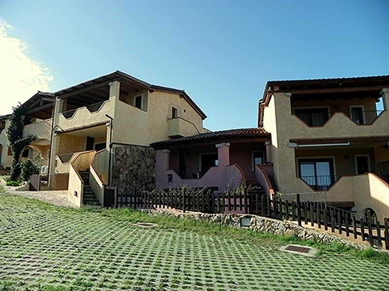 Sardinya Holiday Apartments Olbia Exterior foto